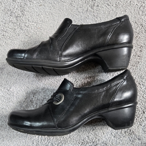 Clarks Bendables Black Leather Slip On Shooties Comfy Business Casual WIDE - Picture 8 of 11